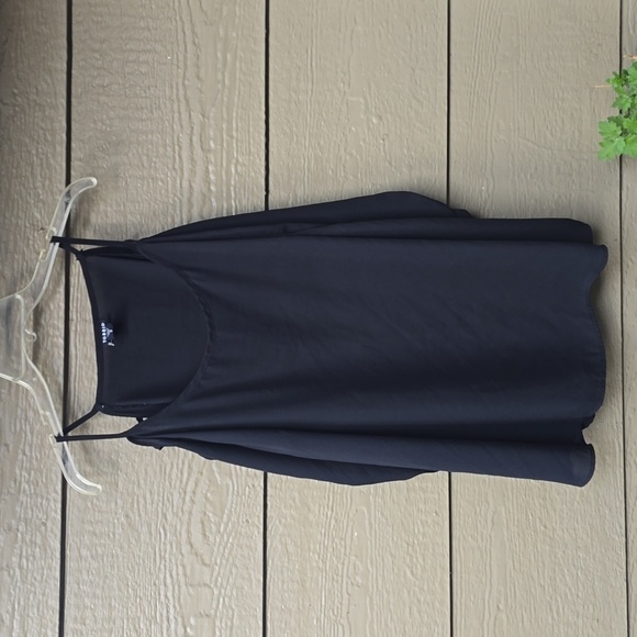 Torrid Black Ladder Cut Georgette Blouse 2x - Picture 7 of 11